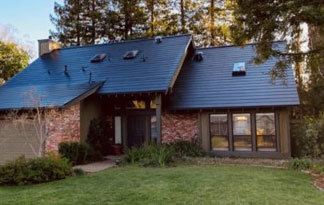 Solardachziegel von Tesla