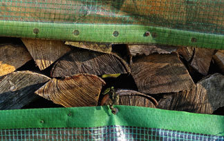 Bild: Holzscheite für Scheizholzvergaser
