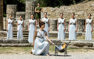 Bild: Solarthermie Vorläufer Brennspiegel