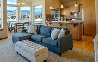 Bild: Hackschnitzelheizung im Wohnzimmer